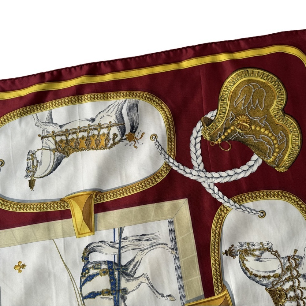 Hermès Red Gold Grand Apparat 100% Silk Scarf - Picture 9 of 16